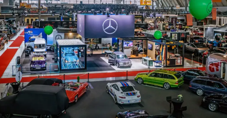Mercedes-Benz celebra 140 años de innovación en Retro Classics 2026
