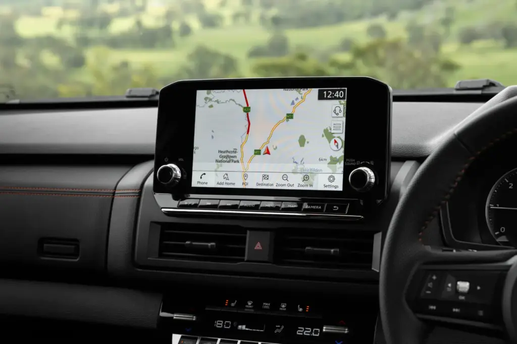 Nissan Navara 2026 d27 14 Motor16