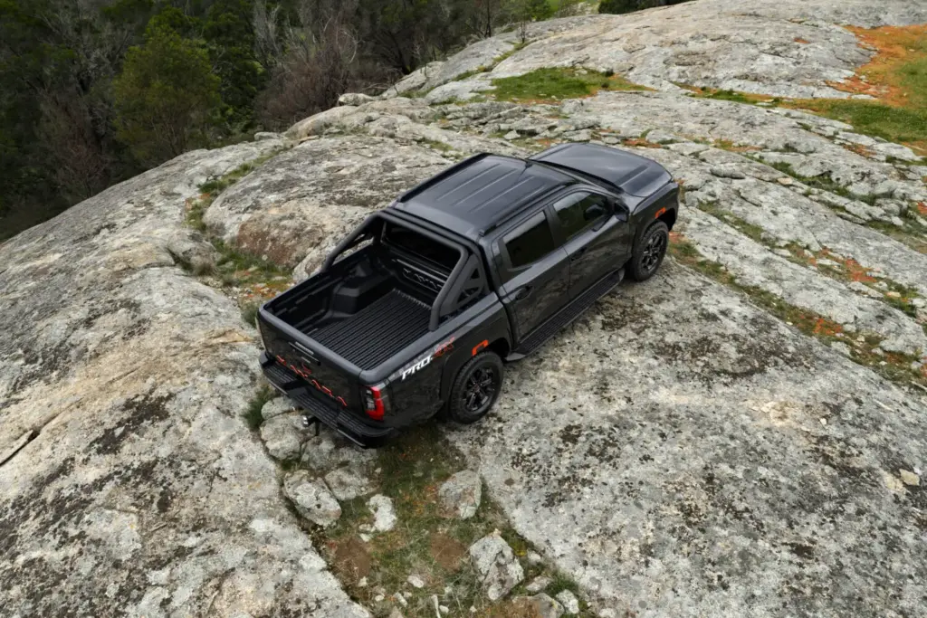 Nissan Navara 2026 d27 15 Motor16