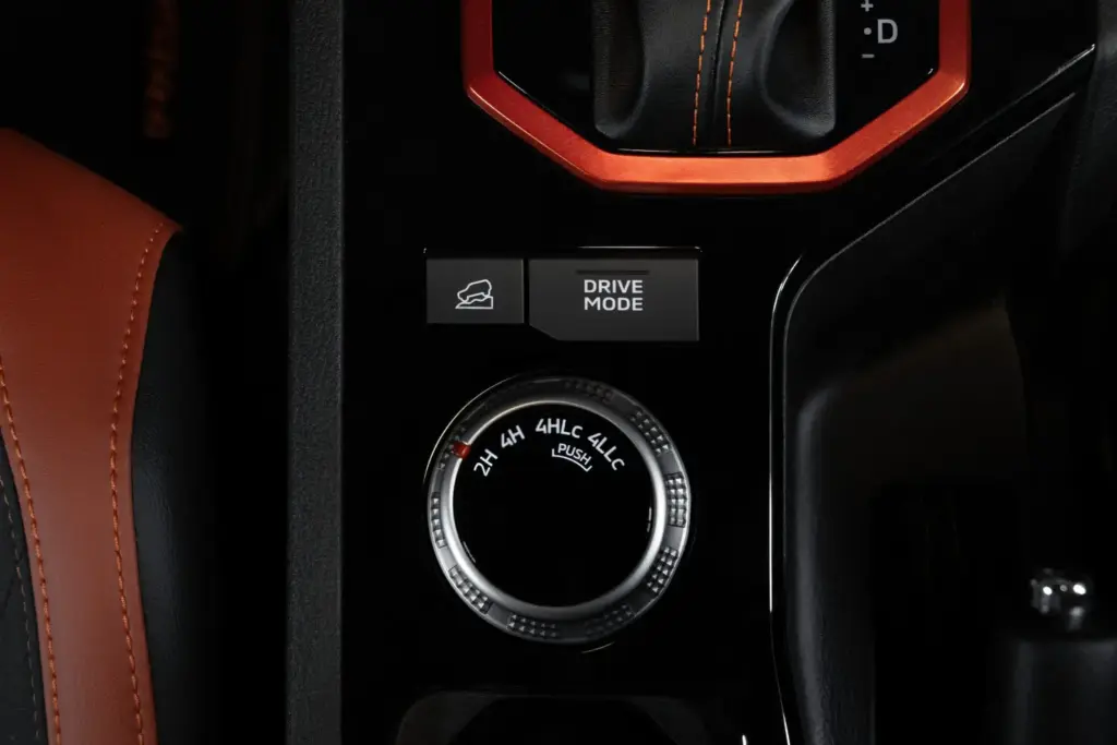 Nissan Navara 2026 d27 29 Motor16