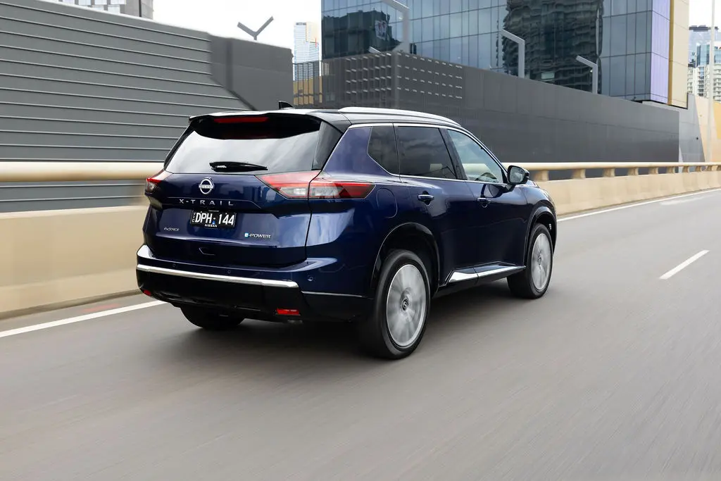 El Nissan X-Trail 2026 sorprende con nuevo diseño y equipamiento tecnológico