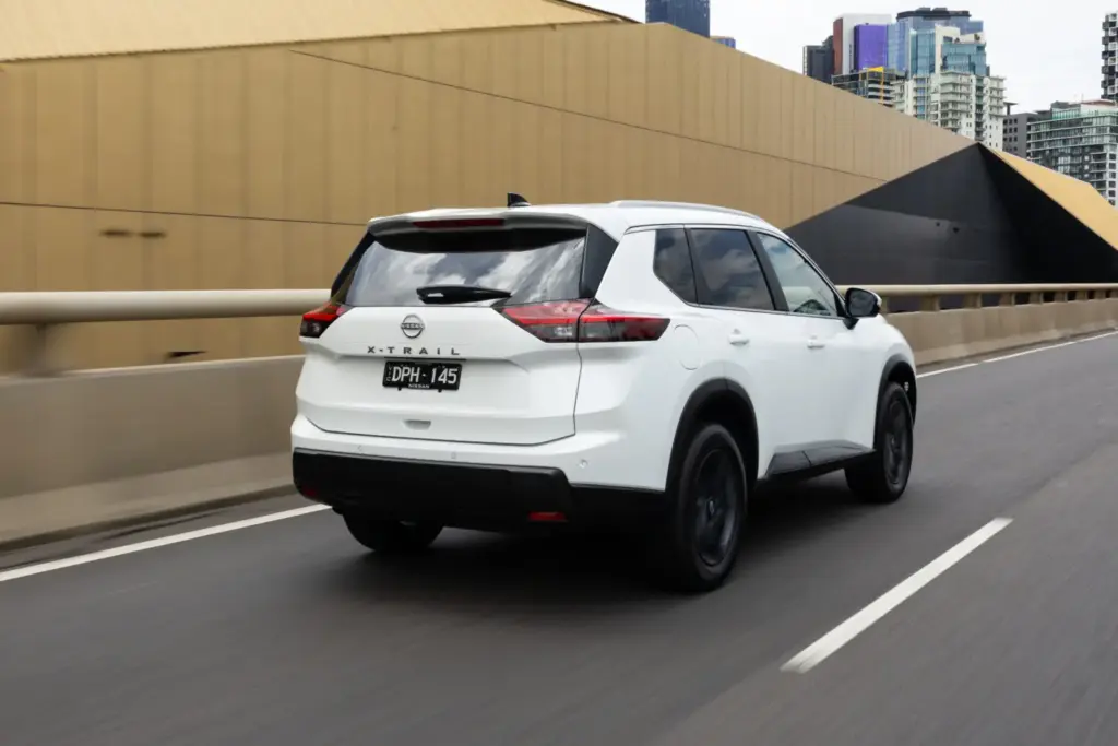 Nissan X TRAIL 2026 41 Motor16