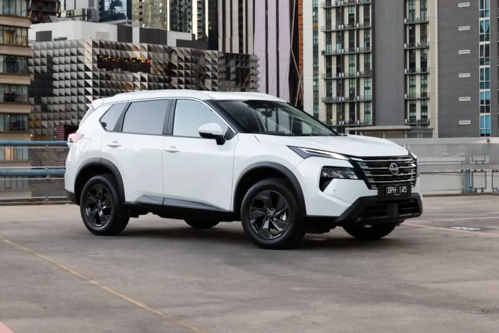 Nissan X TRAIL 2026 43 Motor16