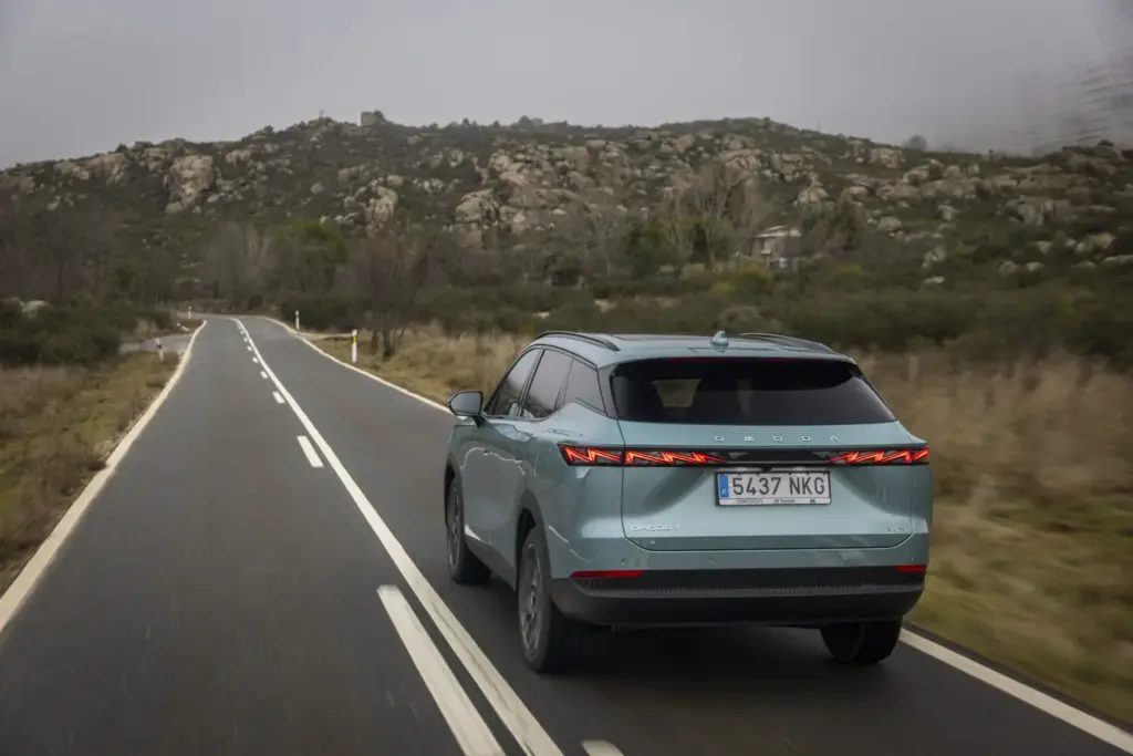 OMODA 7 SHS exterior 16 Motor16