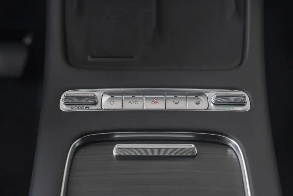 OMODA 7 SHS interior 25 Motor16