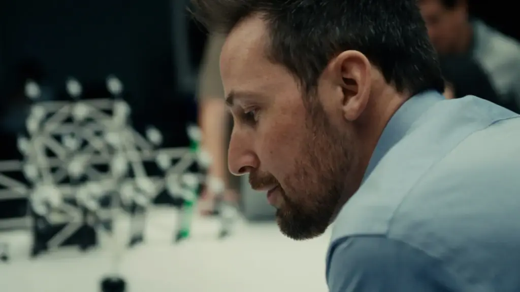 PLATAFORMA UEV FORD 4 Motor16