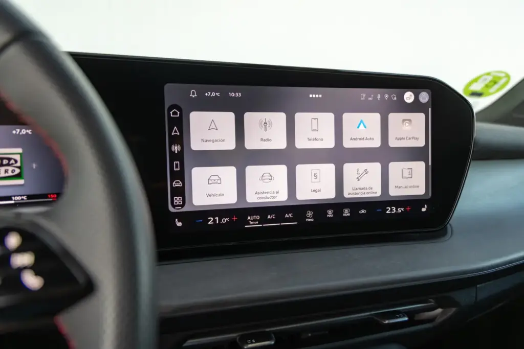 Prueba Audi Q3 S line TFSI 265 CV quattro S tronic 13 Motor16