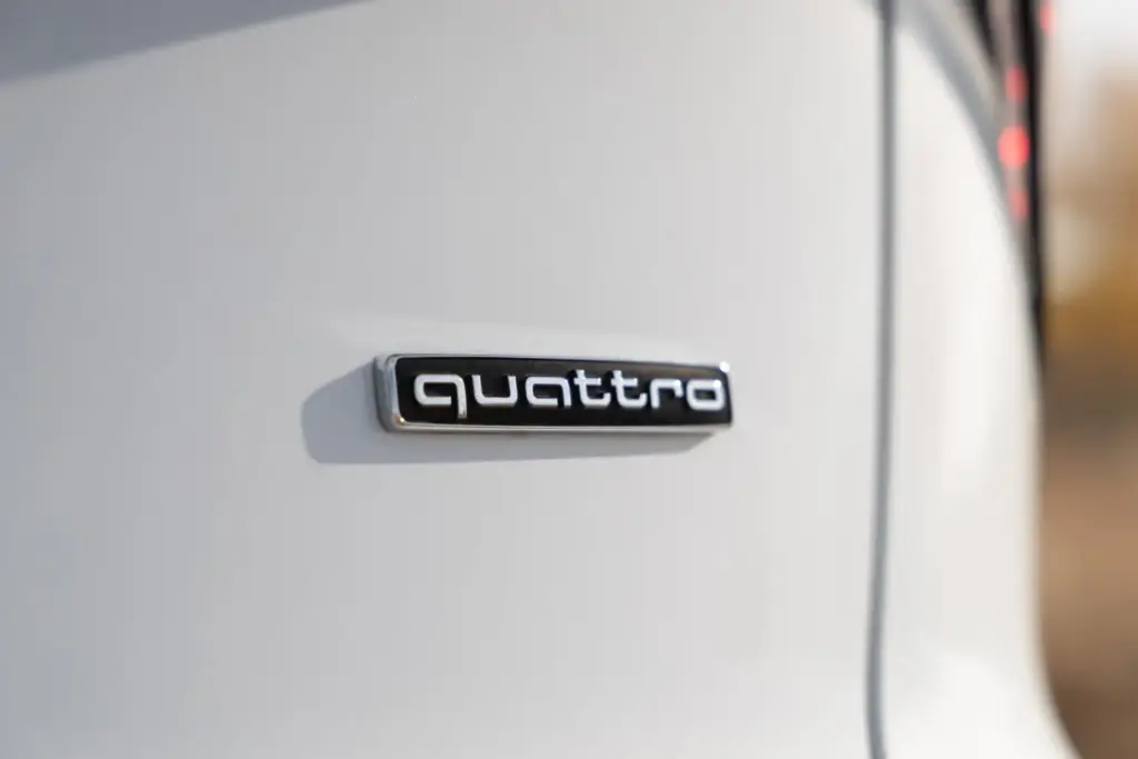 Prueba Audi Q3 S line TFSI 265 CV quattro S tronic 34 Motor16