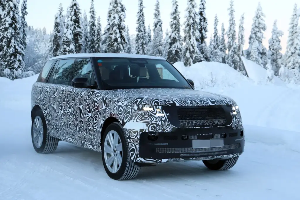 Range Rover 2027 3 Motor16