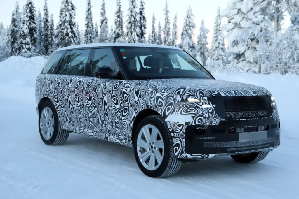 Range Rover 2027 4 Motor16