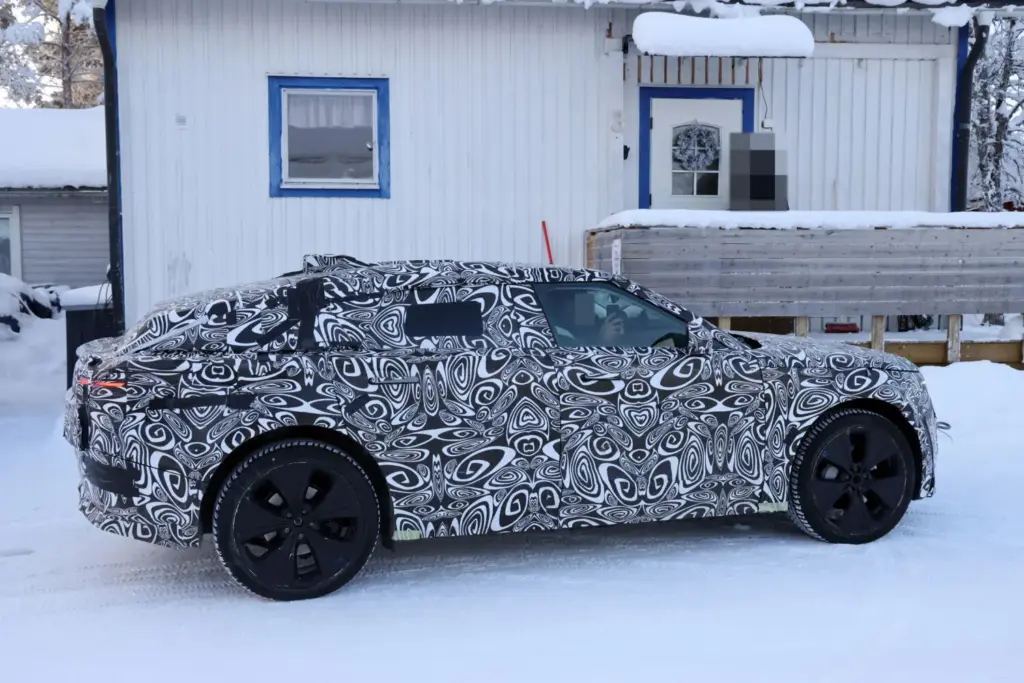 Range Rover Velar EV 3 Motor16