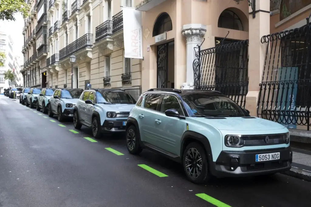 Renault 4 E Tech Madrid 2026 18 Motor16