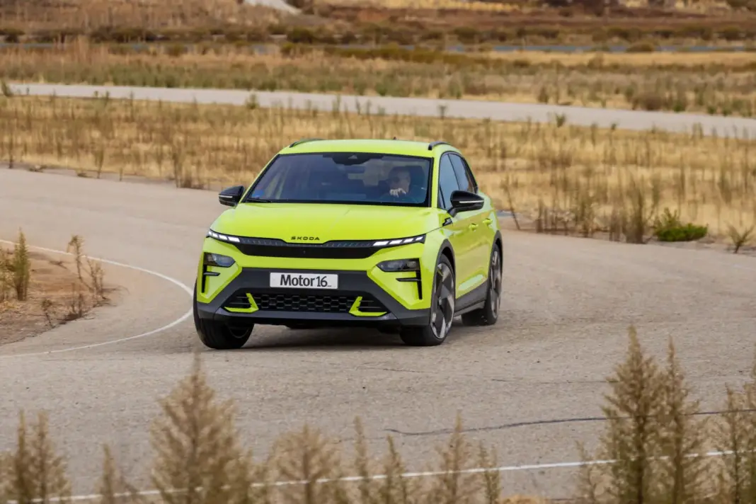 SKODA ELROQ RS (14) SKODA ELROQ RS 14 Motor16