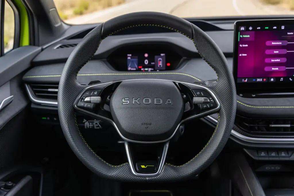 Prueba del Škoda Elroq RS: La nueva deportividad 20 Motor16 SKODA ELROQ RS 18 Motor16