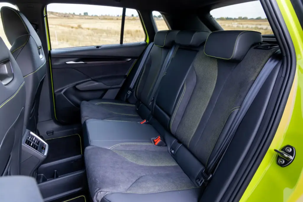 Prueba del Škoda Elroq RS: La nueva deportividad 29 Motor16 SKODA ELROQ RS 26 Motor16