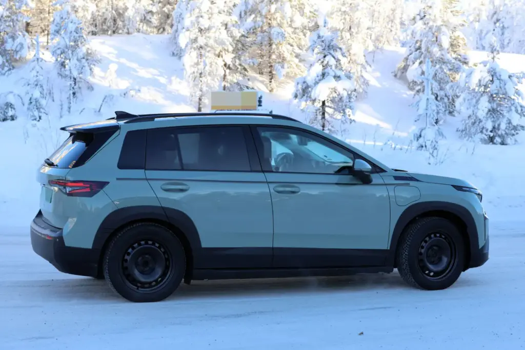 Skoda Epiq 2026 espia 10 Motor16