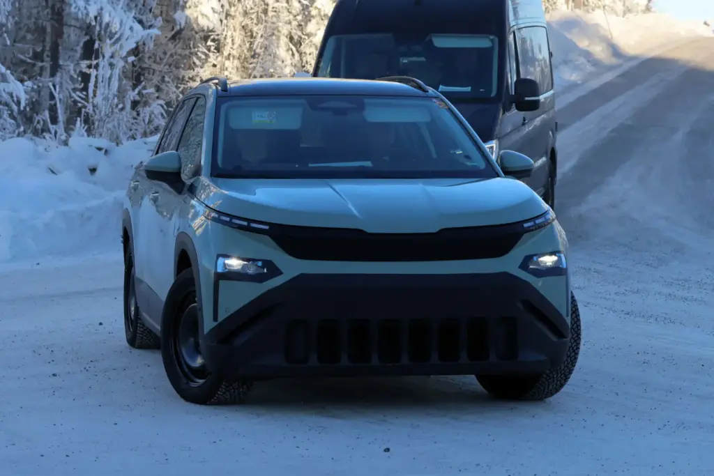 Skoda Epiq 2026 espia 3 Motor16