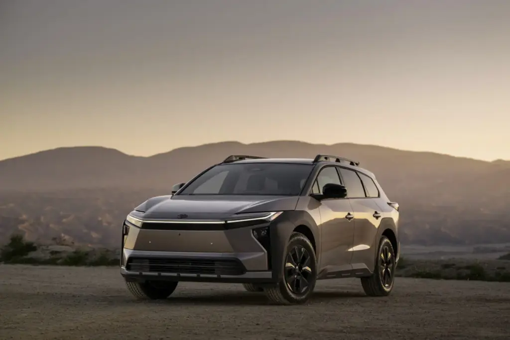 TOYOTA BZ WOODLAND 10 Motor16