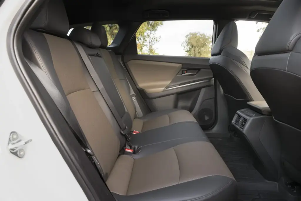 TOYOTA BZ WOODLAND 22 Motor16