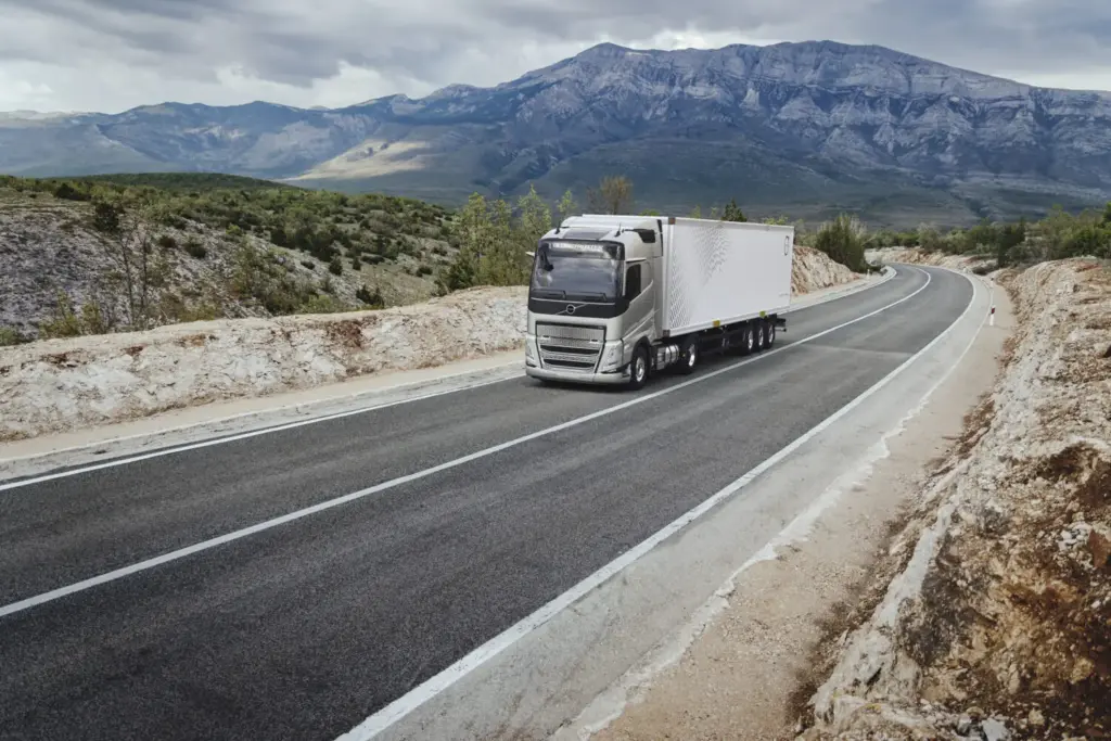 Los camiones de gas de Volvo Trucks llegan a una cifra redonda 5 Motor16 VOLVO TRUCK DE GAS 2 Motor16