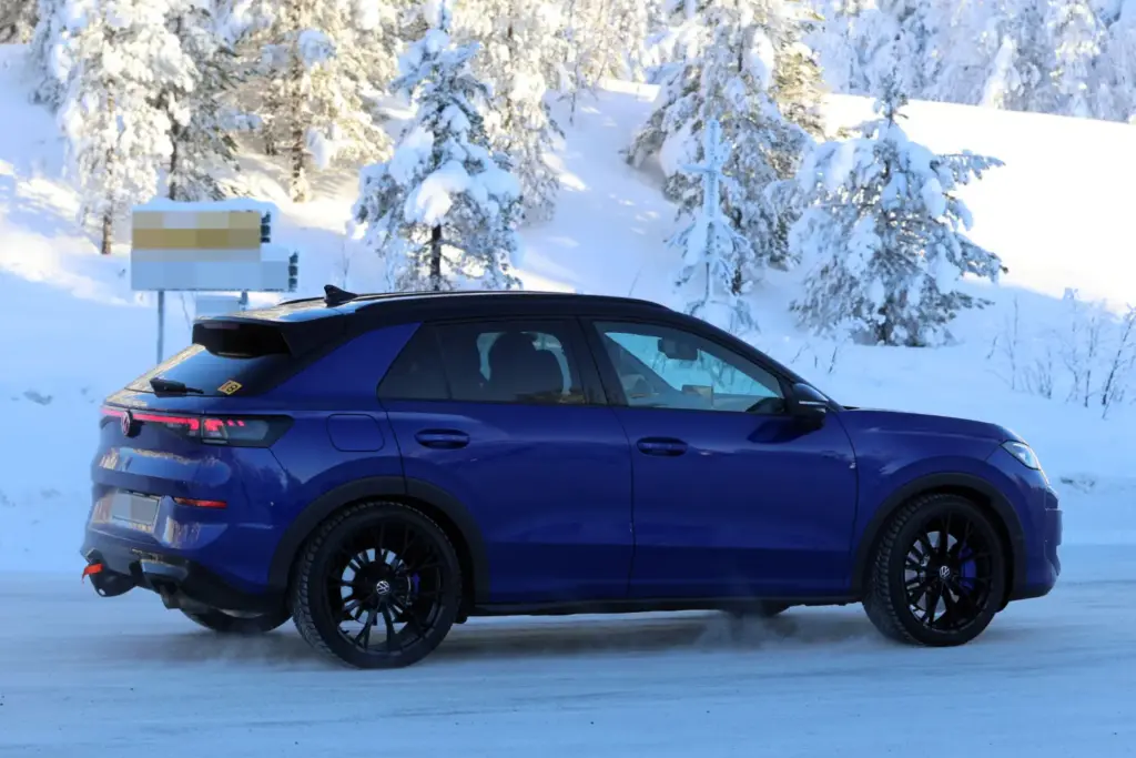 Volkswagen T Roc R 2026 14 Motor16