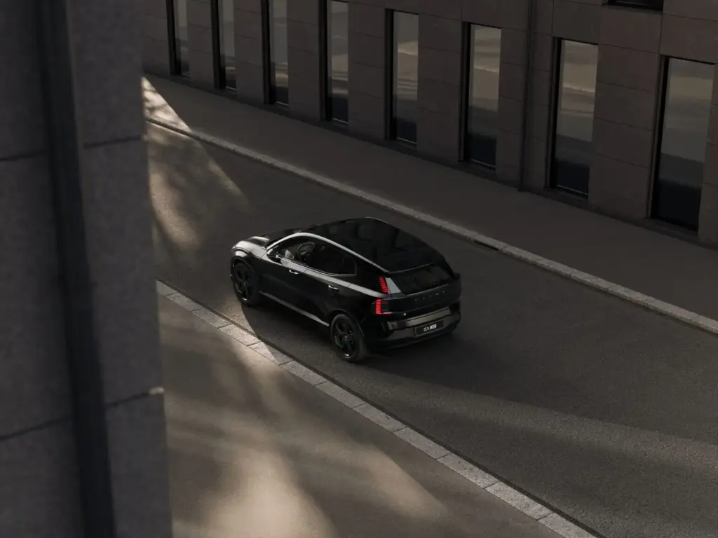 El Volvo EX30 Black Edition lo apuesta todo al negro 11 Motor16 Volvo EX 30 Black Edition 7 Motor16