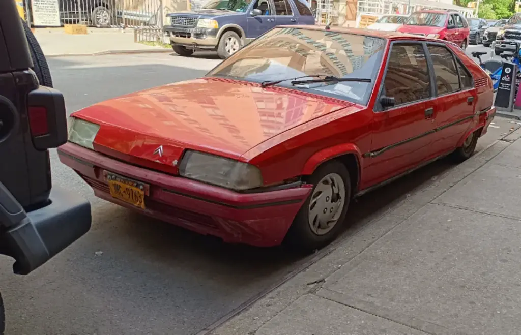 Citroën BX 16 RS en Nueva York
