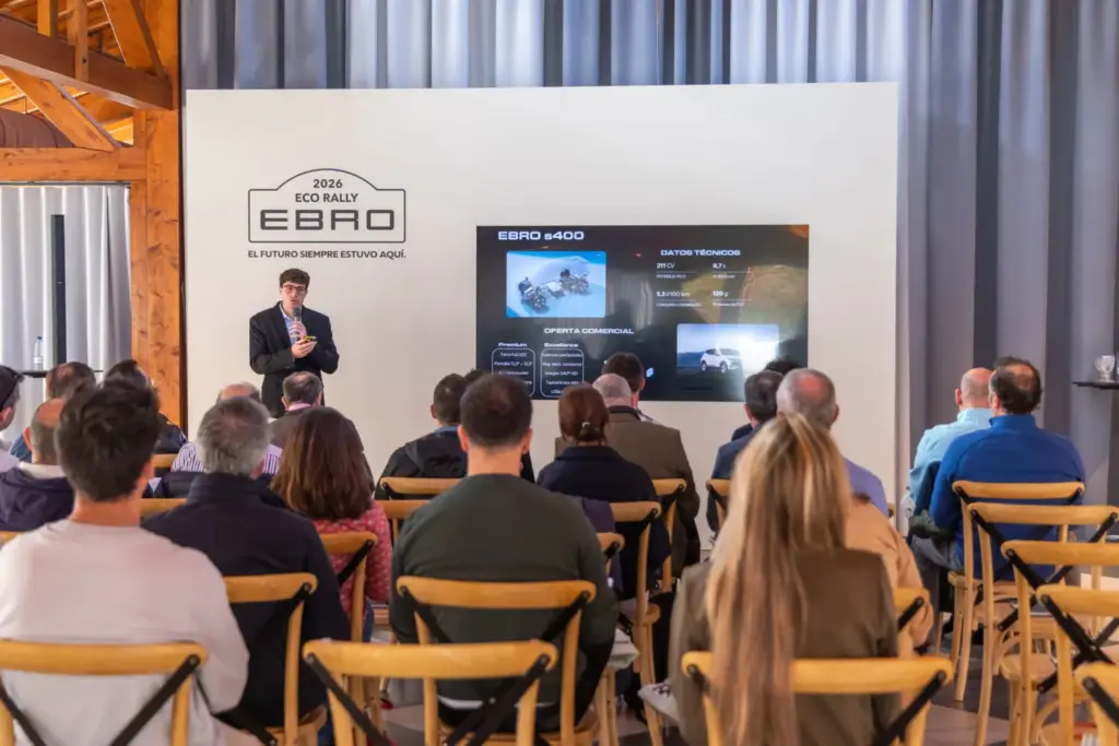 eco rally ebro s800 phev 10 Motor16
