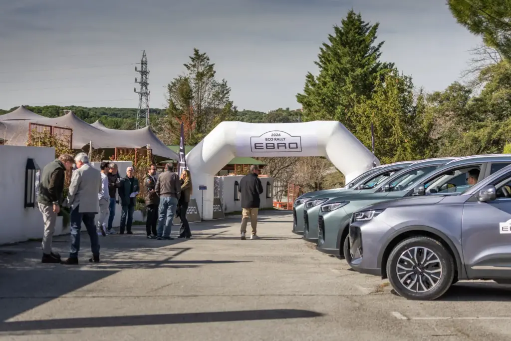 eco rally ebro s800 phev 14 Motor16