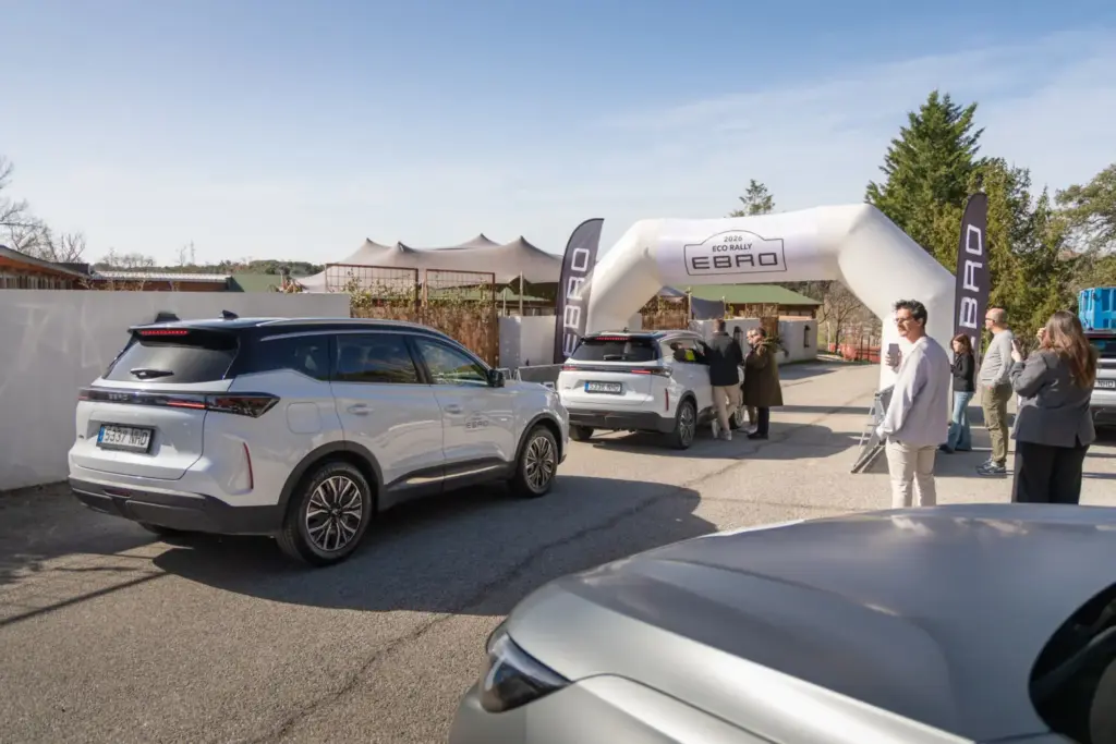 eco rally ebro s800 phev 17 Motor16