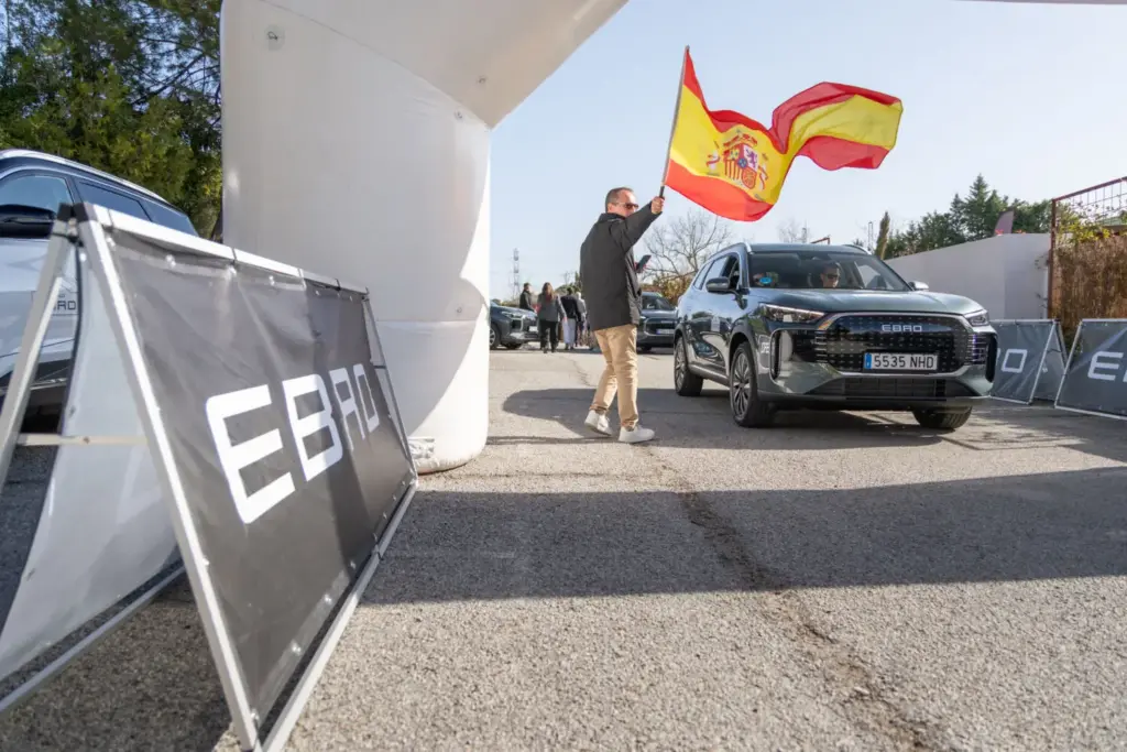 eco rally ebro s800 phev 18 Motor16