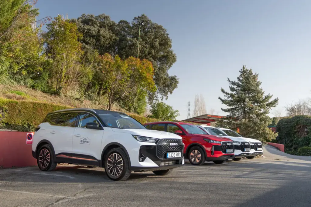 eco rally ebro s800 phev 4 Motor16