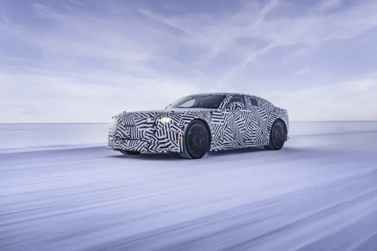El Jaguar GT eléctrico de más de 1000 CV se somete a los tests de invierno en Arjeplog