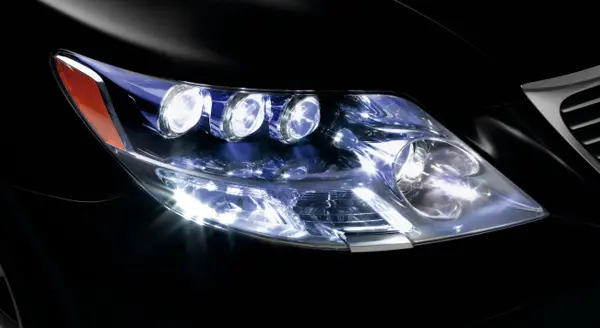 cambiar bombillas halógenas led coche