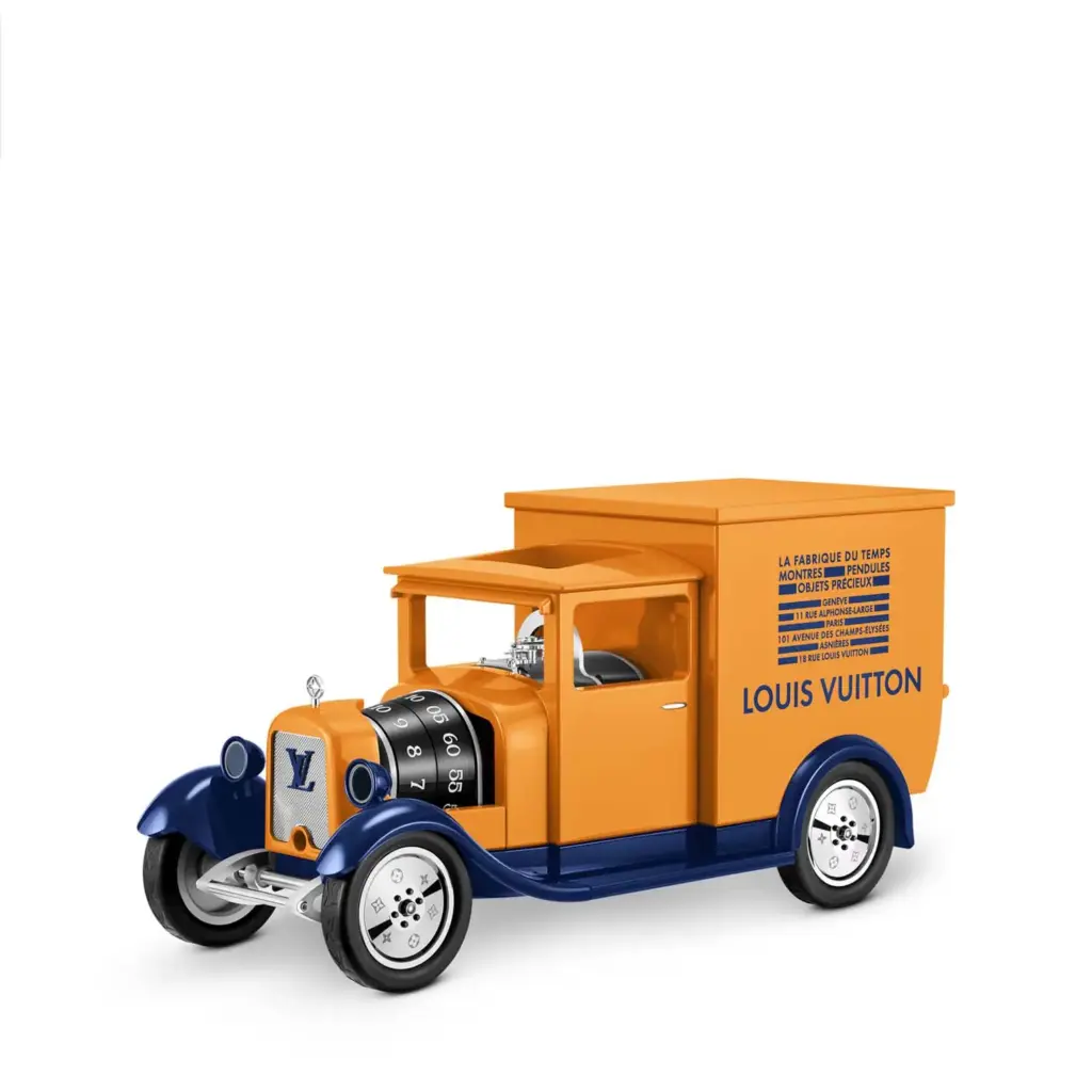 louis vuitton reloj louis vuitton camionnette Q1TC60 PM2 Front view Motor16