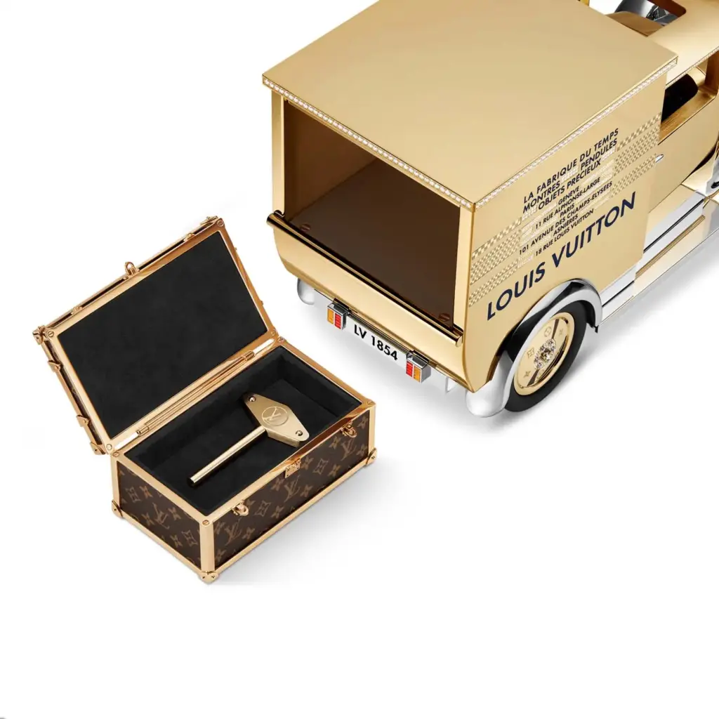 louis vuitton reloj louis vuitton camionnette Q1TC70 PM1 Detail view Motor16