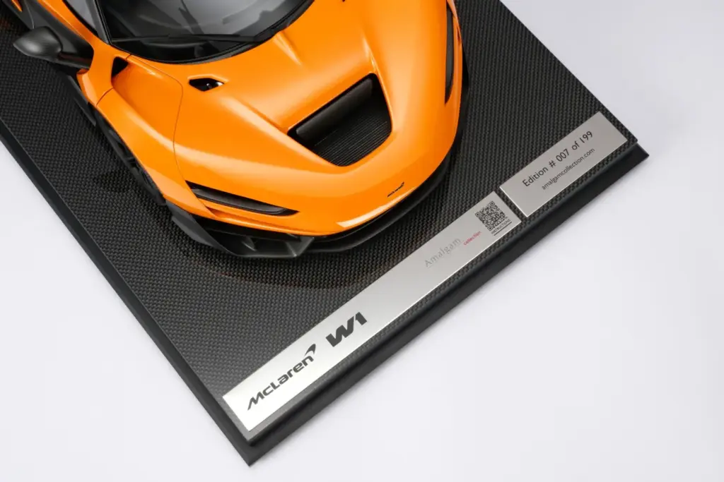 Este McLaren W1 cuesta sólo 17.995 euros. Obviamente, tiene truco