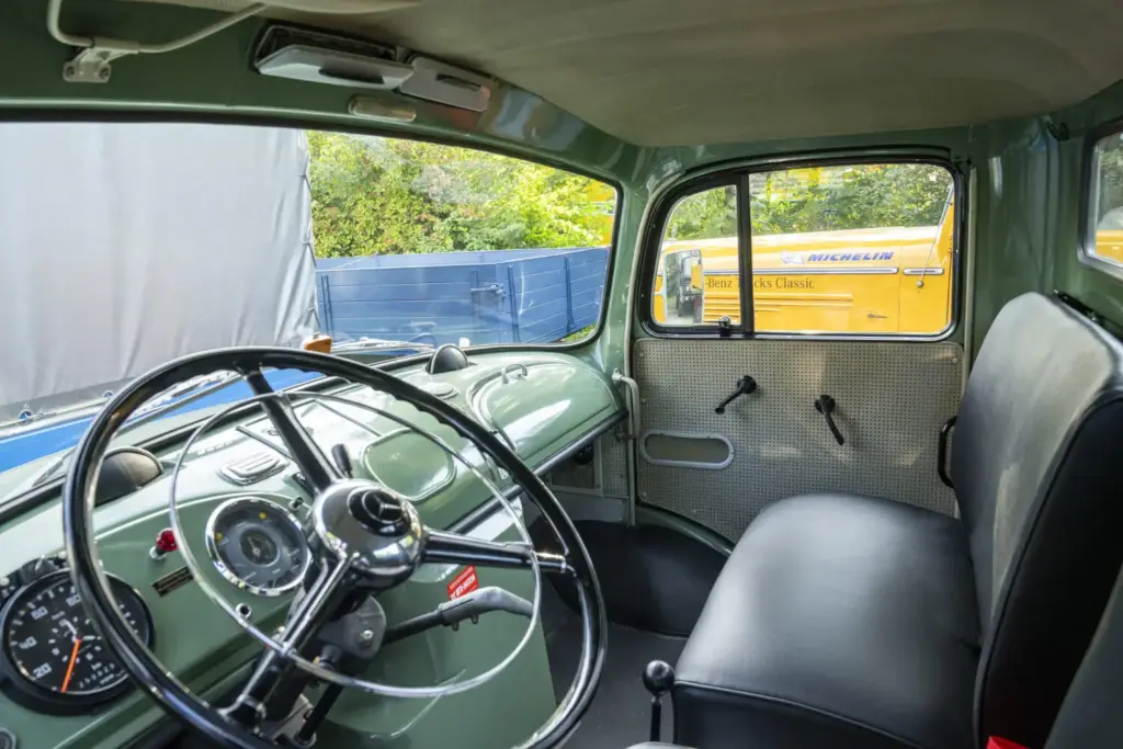 mercedes benz camion 130 anos 12 Motor16