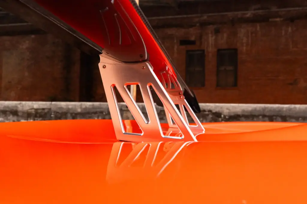 mosler mt900s 2004 31 Motor16