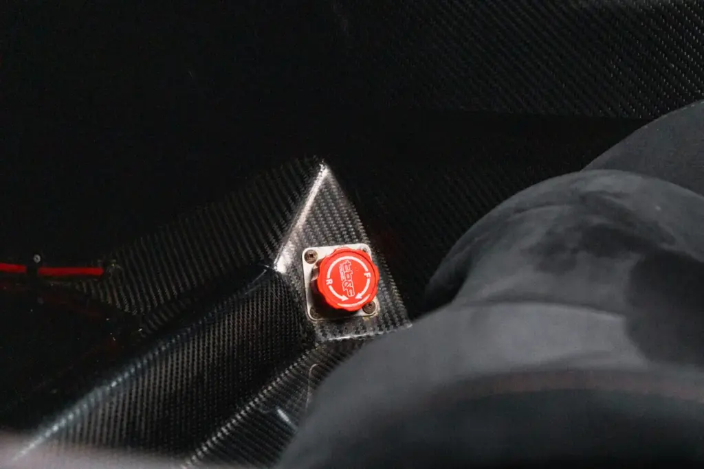 mosler mt900s 2004 34 Motor16