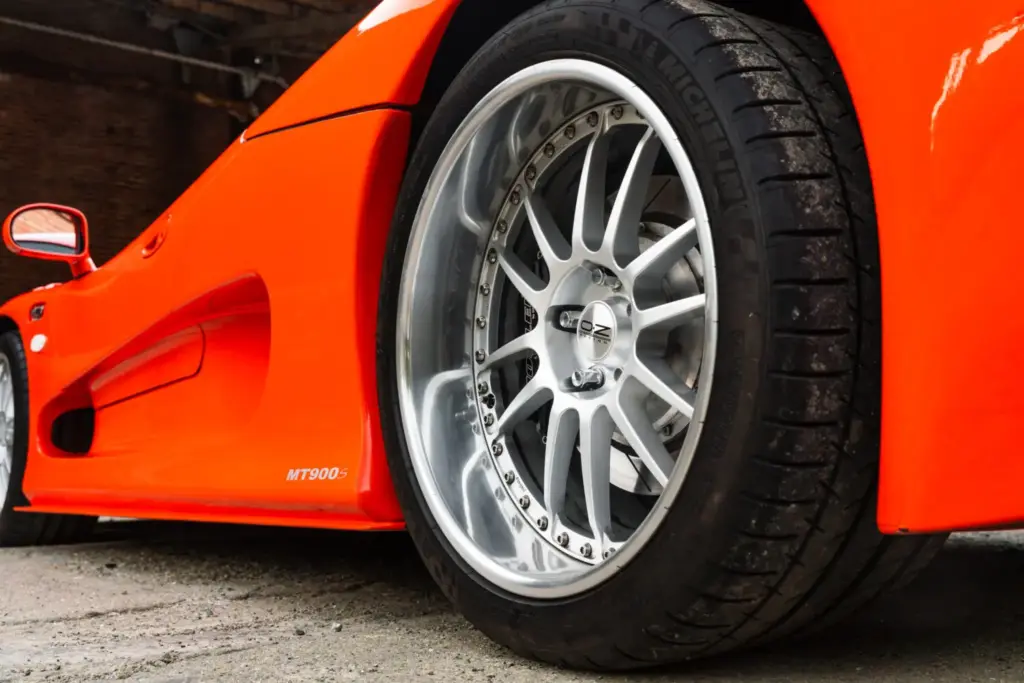 mosler mt900s 2004 37 Motor16