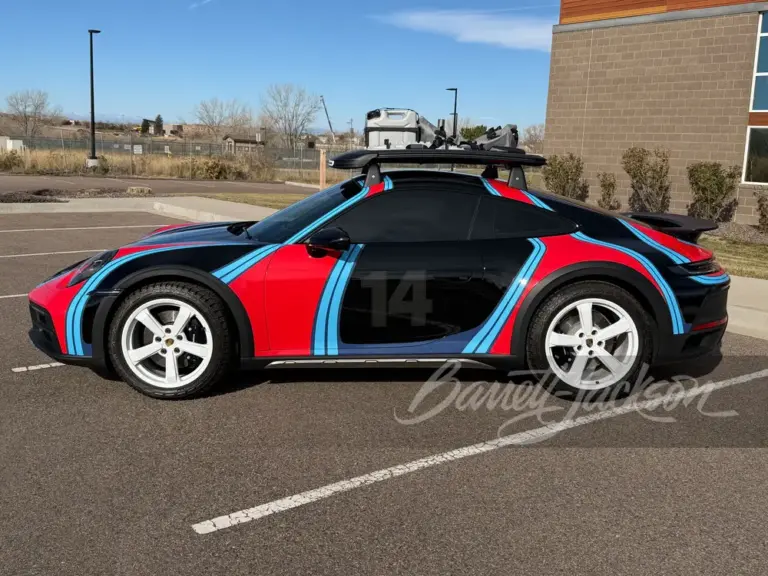El Porsche 911 Dakar alcanza ya los 550.000 dólares es subasta