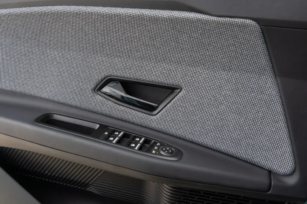 renault 4 e tech iconic prueba motor 16 10 Motor16