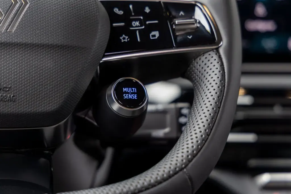 renault 4 e tech iconic prueba motor 16 3 Motor16