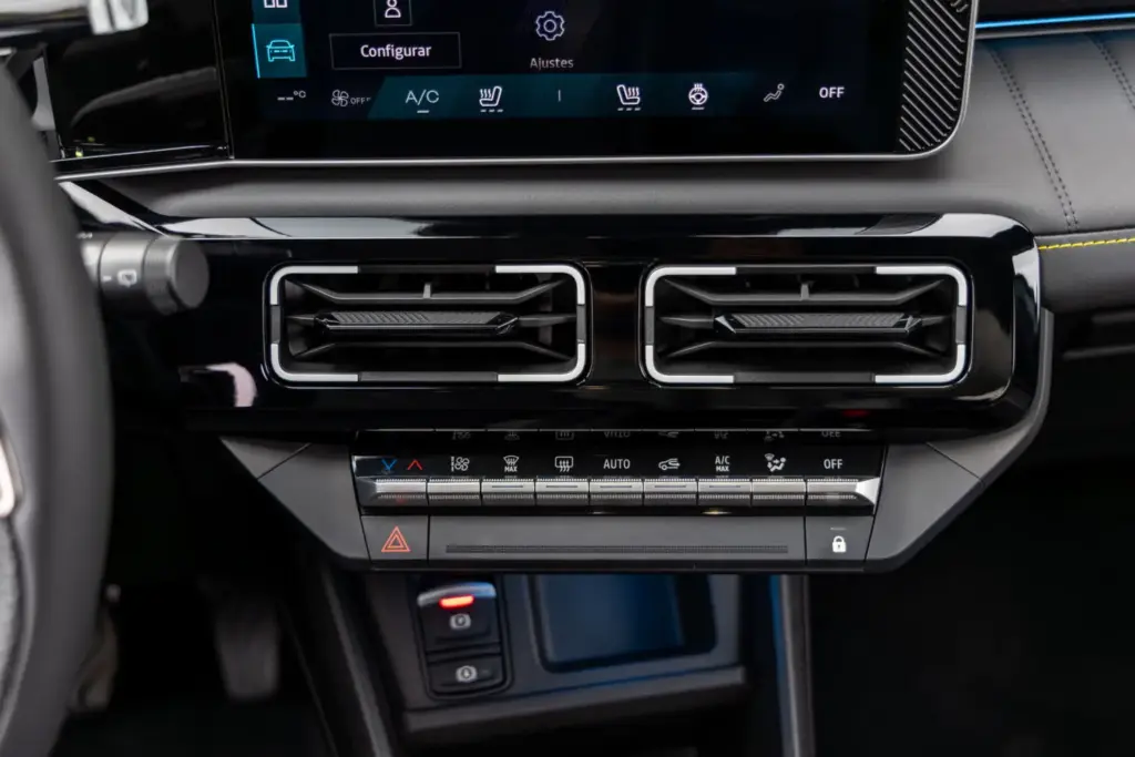 renault 4 e tech iconic prueba motor 16 5 Motor16