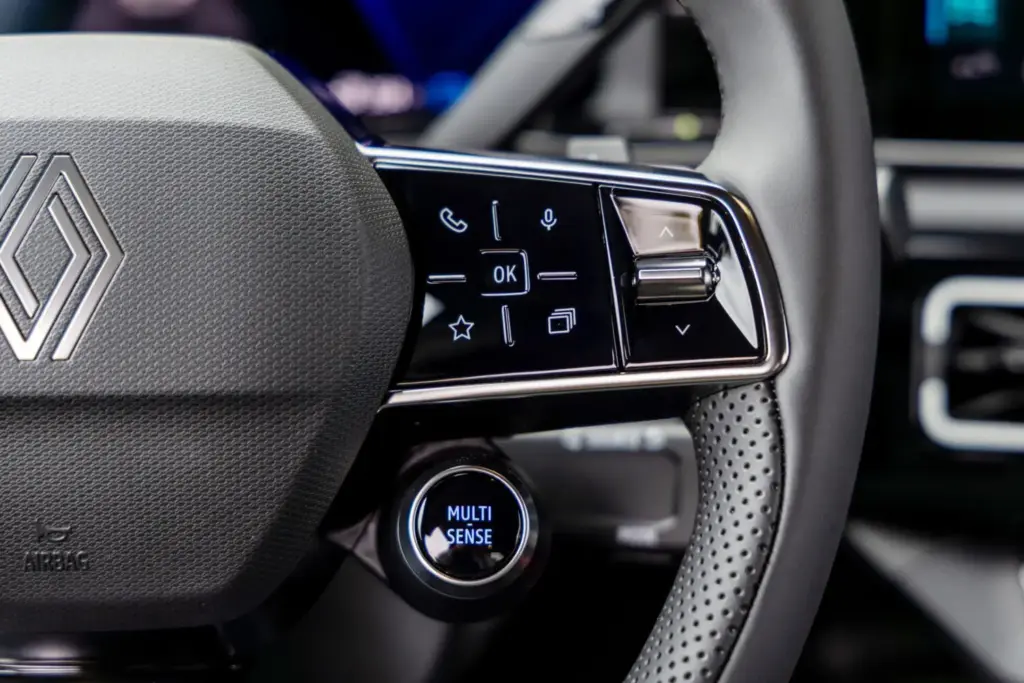 renault 4 e tech iconic prueba motor 16 7 Motor16