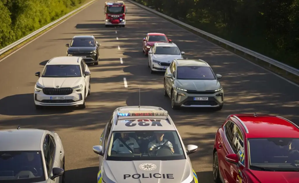 skoda airconsole spotify elroq enyaq3 Motor16