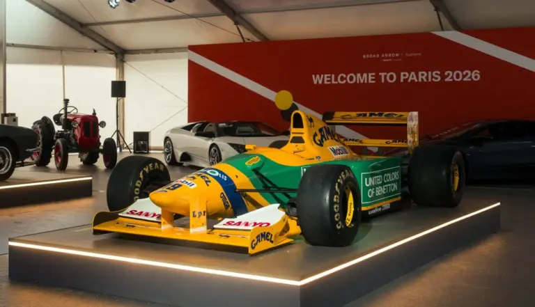 El Benetton con el que Schumacher ganó su primera carrera de F1 se vende por una cifra récord