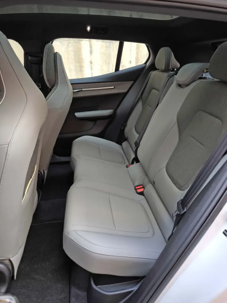 Prueba del Volvo EX30 Cross Country Ultra Twin Motor Performance: SUV eléctrico 4x4 con la potencia de un motor 316 V8 Prueba del Volvo EX30 Cross Country Ultra Twin Motor Performance: SUV eléctrico 4x4 con la potencia de un V8