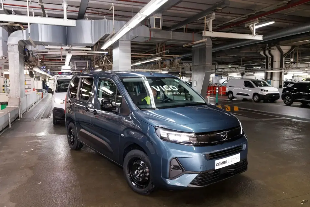 17 MILLONES STELLANTIS VIGO 4 Motor16